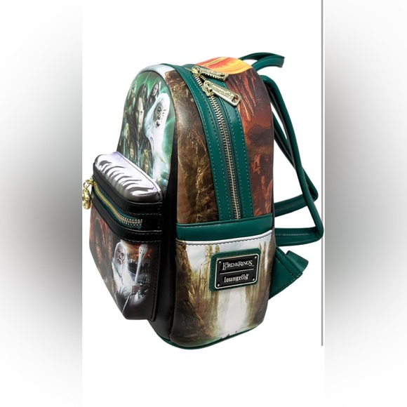 Loungefly Exclusive Lord of the Rings LOTR Movie Collage mini backpack - Picture 4 of 7